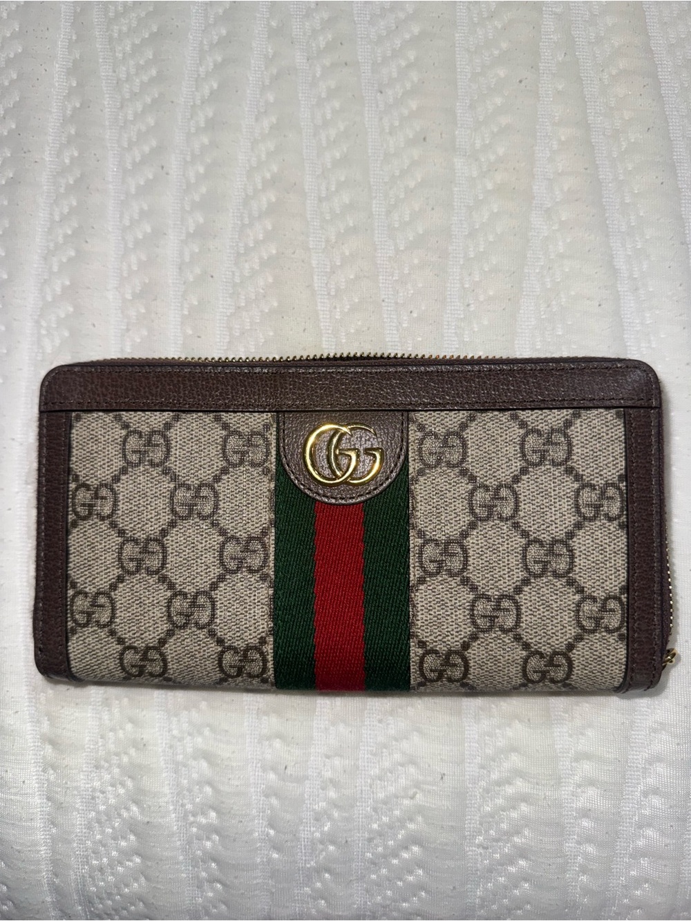 Ophidia zip around wallet